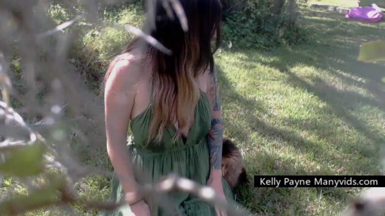 Kelly Payne: Outside Lactation Turns Me on