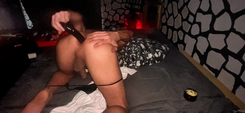German Tangaboy: My Ass Is so Horney
