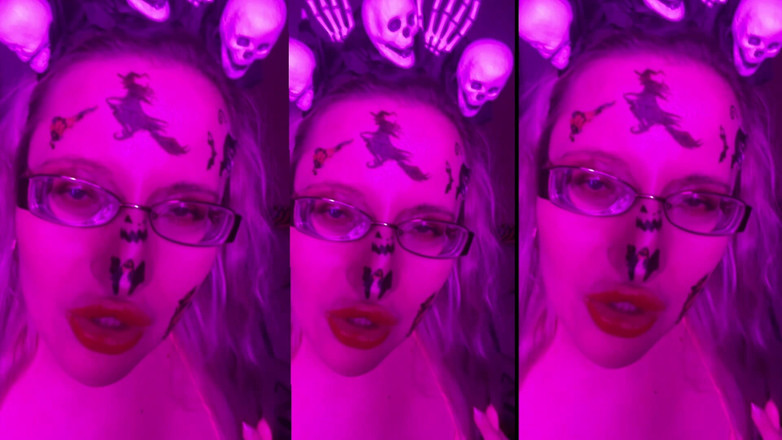 FinDom Goaldigger: Mi infila gli occhiali mentre spendo la tua pensione, sissygirl