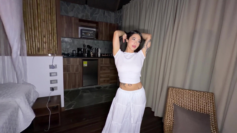 Anna Cherry: Debut: Dávám fanouškovi šanci natočit video se mnou! Anna Cherry