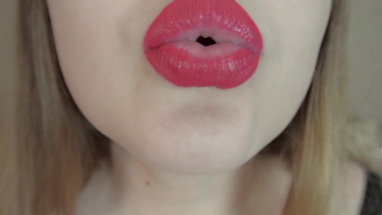 BustyVic: Nahaufnahme mund, lippen, zungefetisch