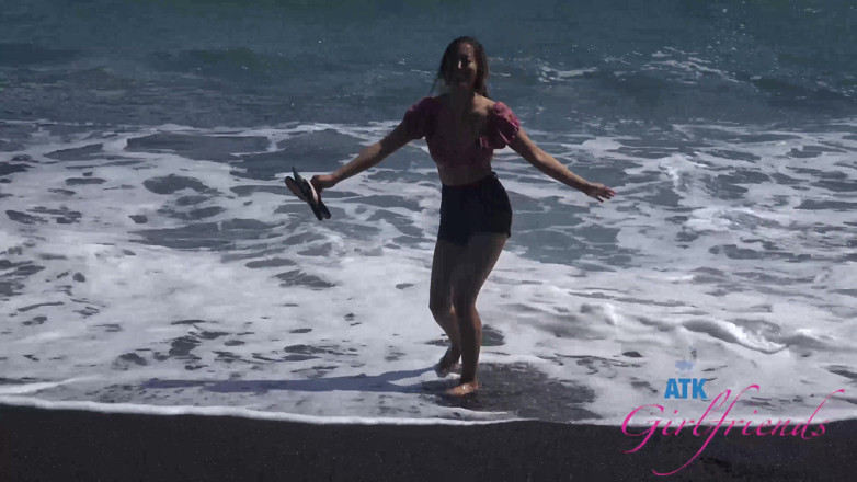 ATK Fans (Girlfriends): Virtual Vacation