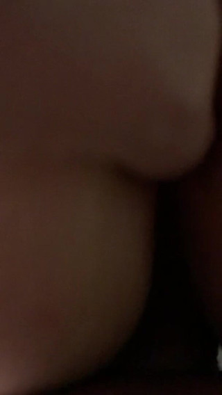 Mandi James: Milfka je ohnutá