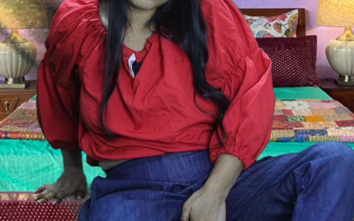 desi bhabhi videos: La cognata appena sposata con il vibratore rosso a sinistra