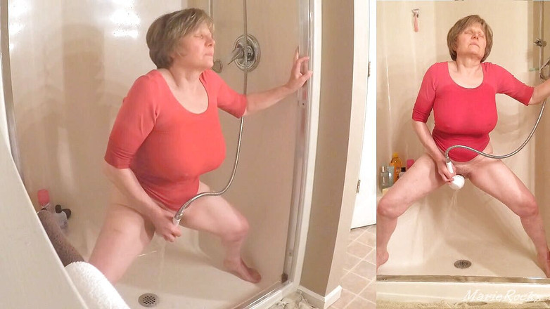 MarieRocks: 60+ trening masturbacji GILFs w mokrej koszulce