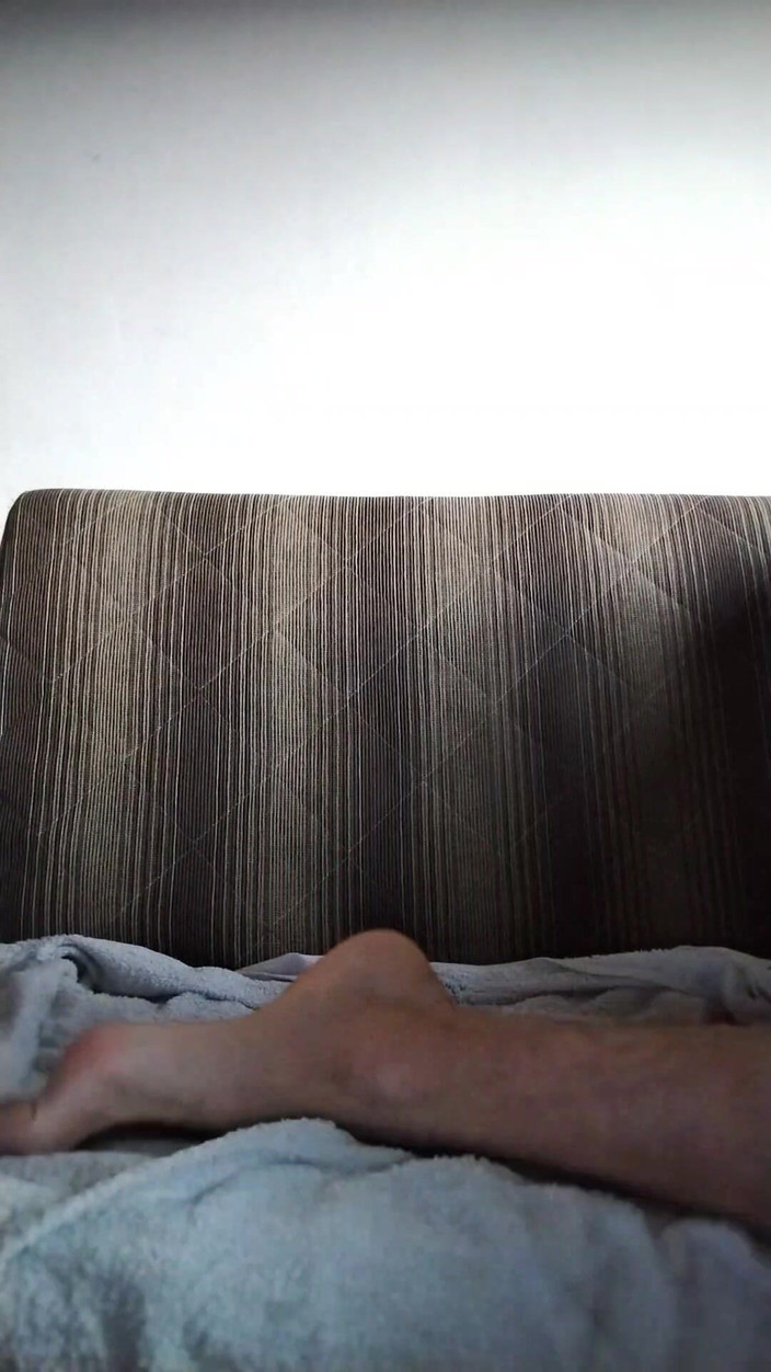 lucimariansex1: Dildo v mém zadku masturbuji živě