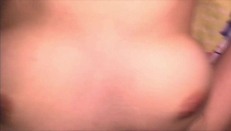 Hashini Hirunika: Foda missionária com namorada