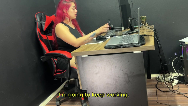 Camila Vegas: Camila Vegas Dev BBC'mle Ofiste - Neredeyse Yakalandım