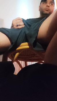 Dj-bro buzdugan tare, șosete delicioase și