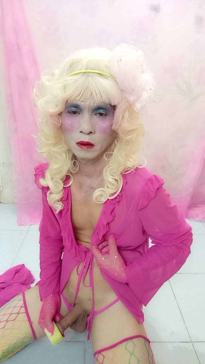 nguyen dang thien tri: Oanh Le Transgender in sexy kleren, pornografie, zacht pik aftrekken...