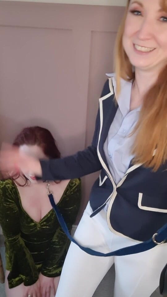 Lily kink: Princess Cum Bucket Il Nostro Nuovo Schiavo Domestico
