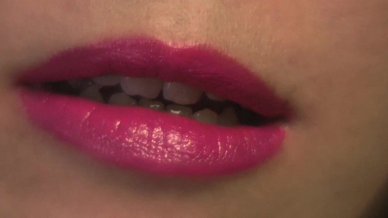 Evangelines Fetish: Рожева помада і інструкція з дрочки