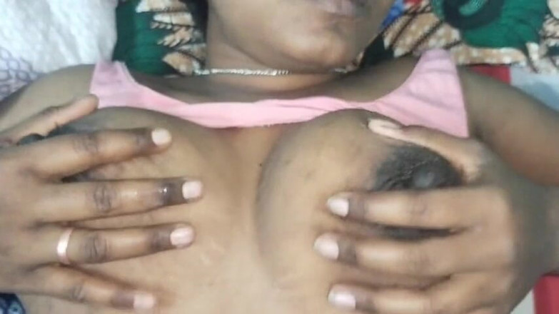 Riya darling: Desi Bhabi Masturbation mit Orgasum