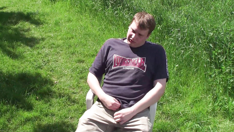 German amateur - 100% German hardcore videos: Cewek menawan dientot di depan pacarnya