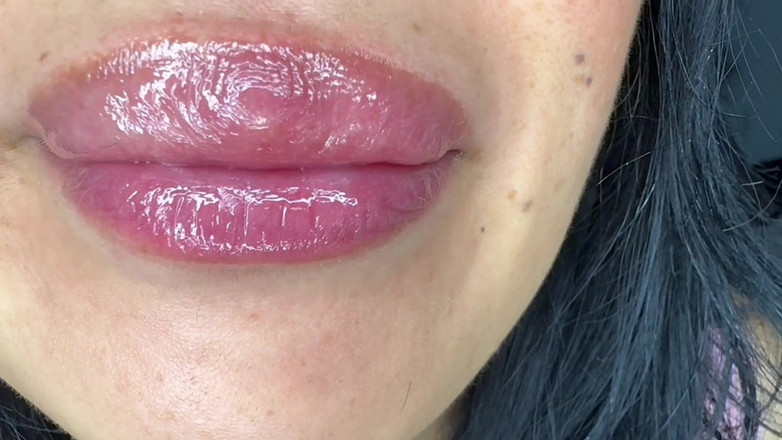 Asmr_mouth: POV Tiny: Giantess quer você na boca dela