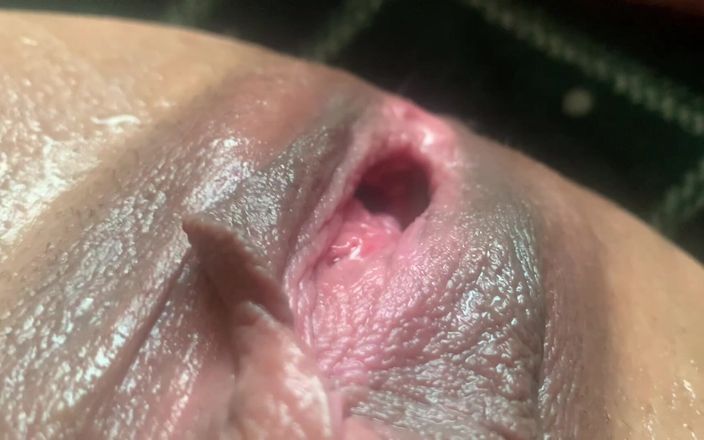 Wetwife2024: Esguichando masturbando garganta profunda