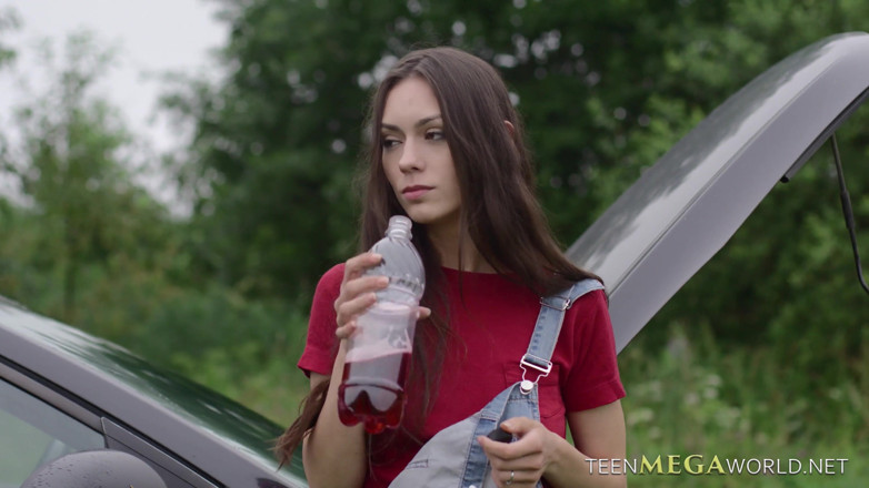 Teen Mega World: X-angels - lucky hiker