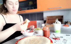 VikkiGeorgia: Sto mangiando