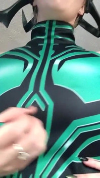 Hela World Wide Jerk off Instruction