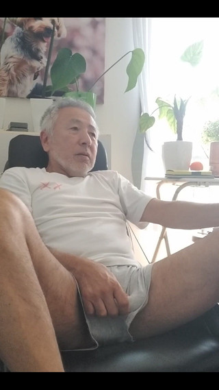 Japanese daddy: Ad angolo diverso