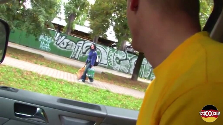 123XXX - Fucked Amateurs in Germany!: Mentimun lebih enak di salad, tapi kontolnya enak banget dientot...