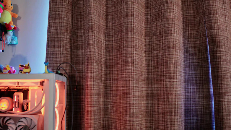 JessieHH: 秘密继妹派对 4k