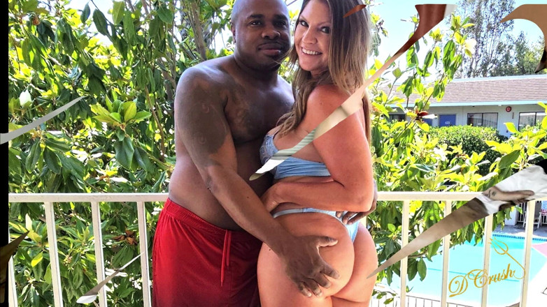 Dcrush: La milf bionda california si fa schiacciare