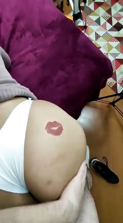 Srta Camargo: Suami menelefon kawannya untuk datang bersama saya sehingga dia tiba