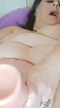 Sucking Pussy Juices off Your Fingers Made Sex Smells Linger