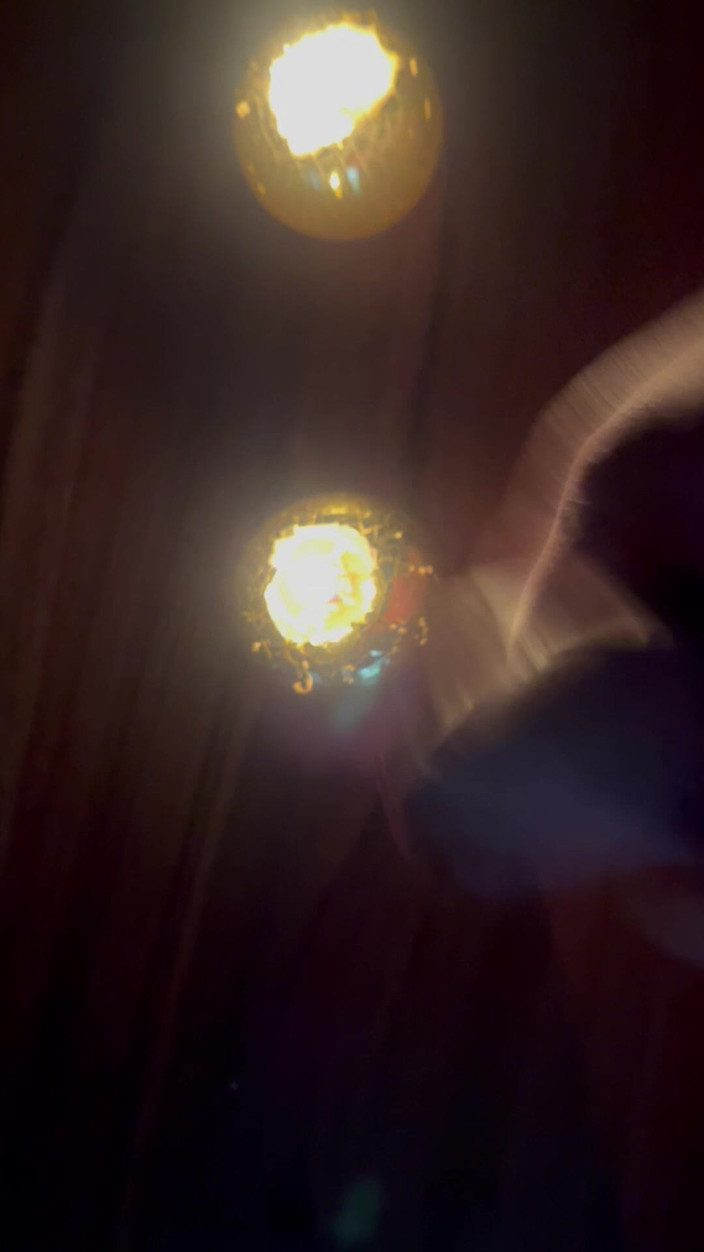 NastySecret666: Uma luz é suficiente