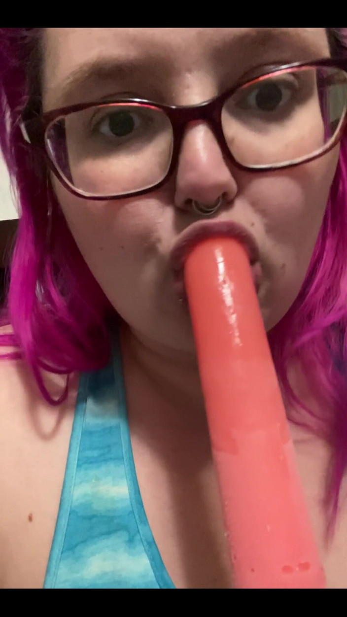 Sara Star: Lamber como um picolé