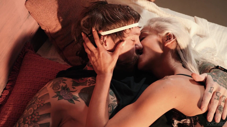 Wicked Pictures: Зла пристрасть полотна - сцена 3