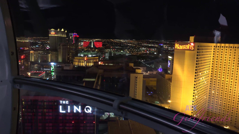 ATK Fans (Girlfriends): Vacanță virtuală în Las Vegas cu Kharlie Stone 1/3