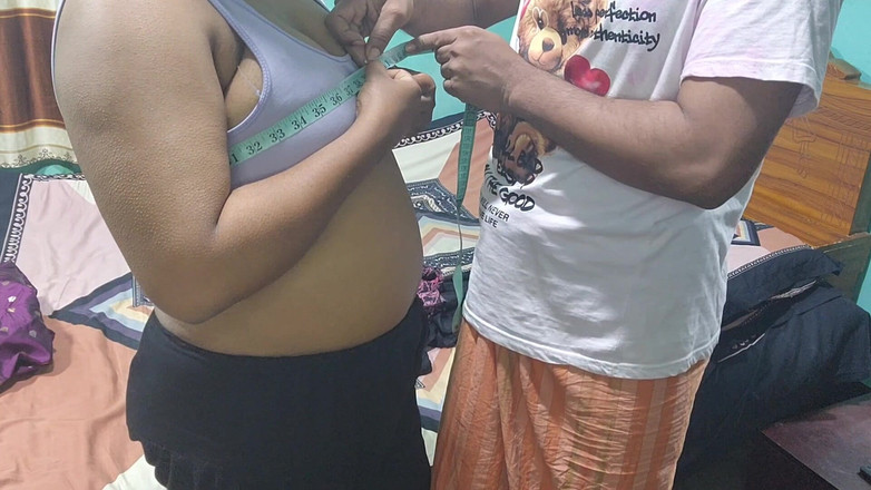 Banglavabi02: O alfaiate veio pegar as medidas da roupa e a...