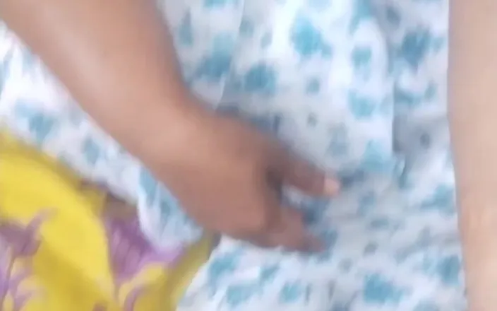 Tamil lesbian: Hot Talking Sex