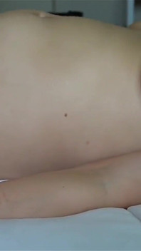 9 mahine ki garbhavti hot larki ki jordaar chudaee