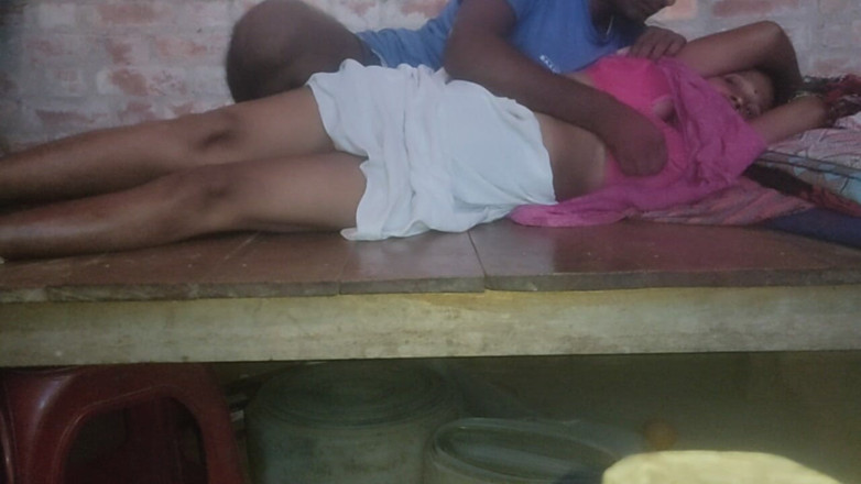 Hast matthun: Husband Wife Sex in Hindi Audio