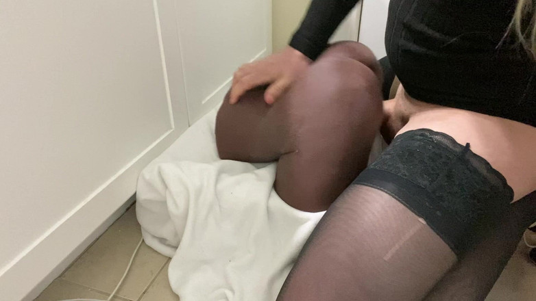 MadisonCD2025: Schlampe Transvestiten-transe fickt eine schwarze muschi mit einem fetten arsch...