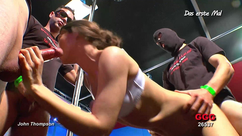 Teen clips and best blowjobs: Ggg John Thompson - 她的女友的精液charly sz02