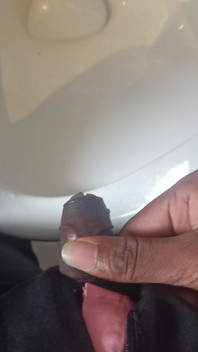 कॉलेज में पेशाब - सार्वजनिक - सार्वजनिक पेशाब - काला लंड पेशाब। कॉलेज पेशाब शो