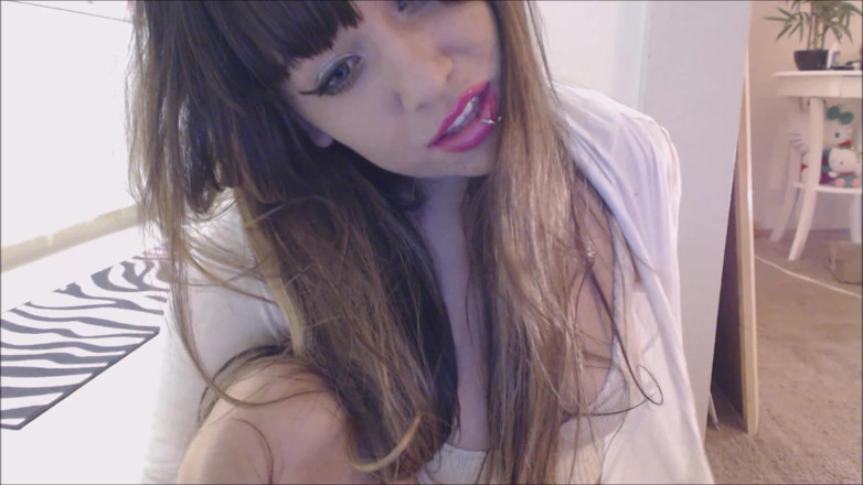 Carmita Bonita: Beautiful Thick Latina Striptease JOI