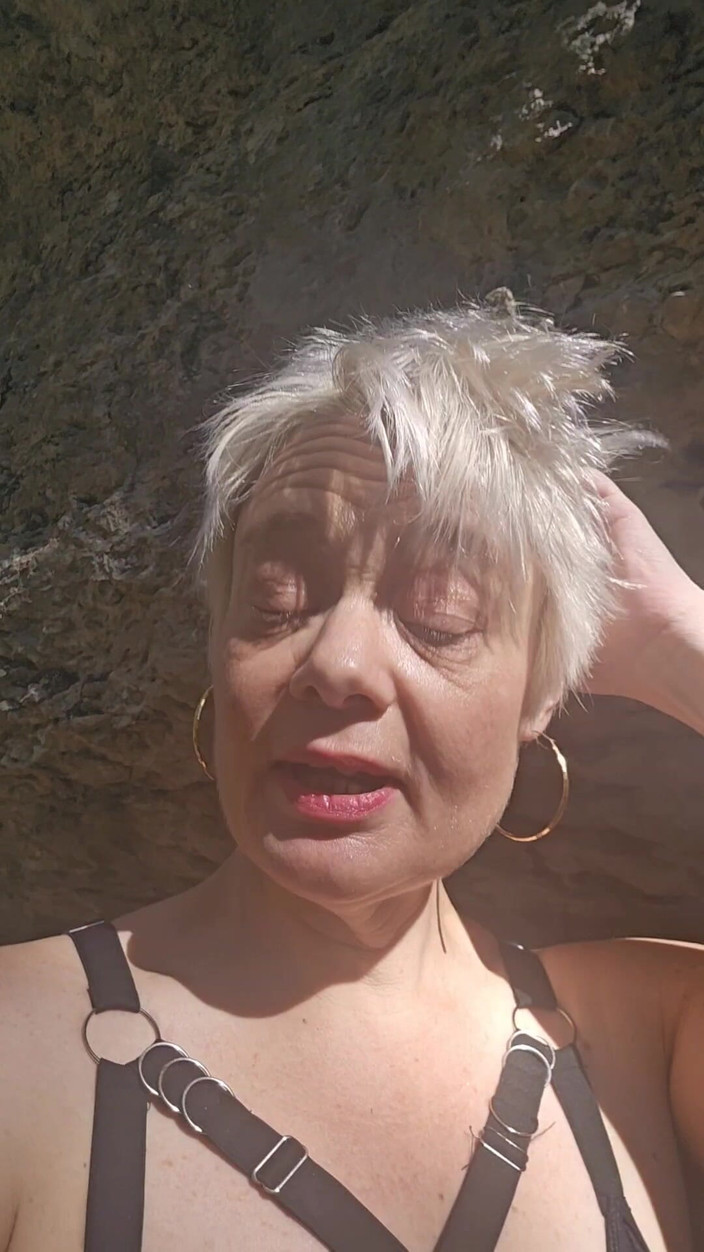 Sofy13: Na Floresta 1