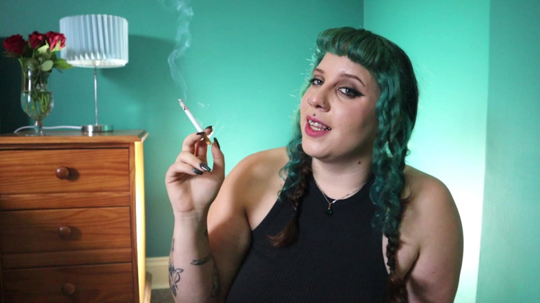 Goddess Kinx: Learn to Smoke