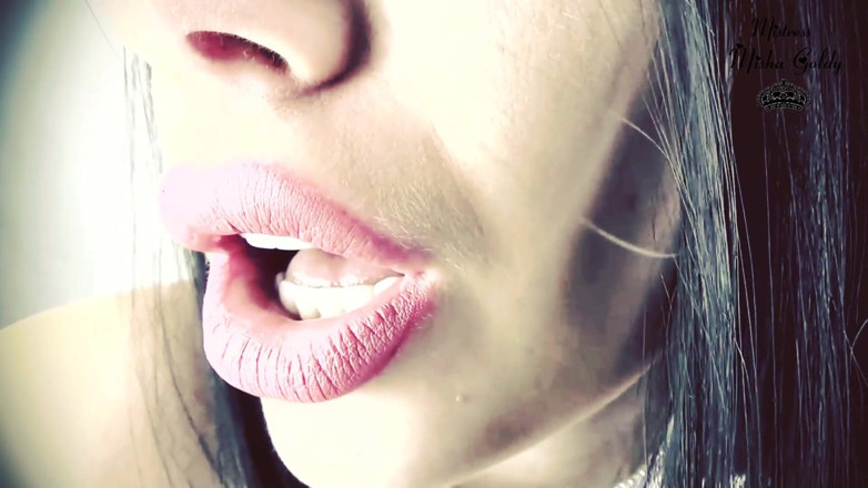 Goddess Misha Goldy: 8 batoms experimentam durante a noite