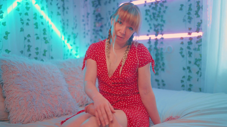 Jolie Lyon: Ești prea mare pentru pizda mea, fiul vitreg