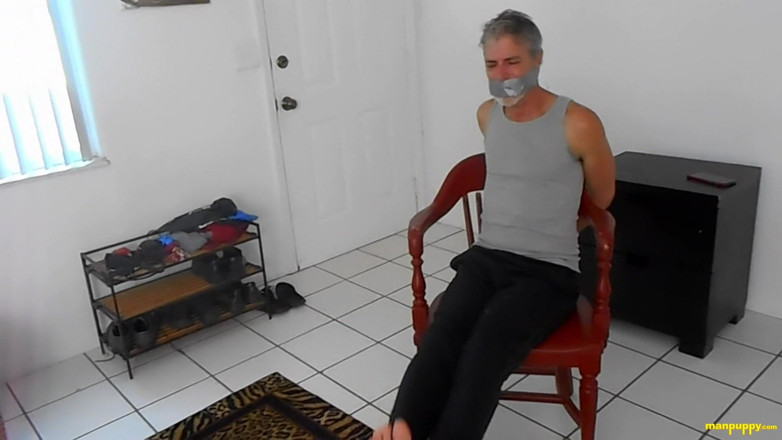 Man Puppy: Los tramposos se ponen cosquillas