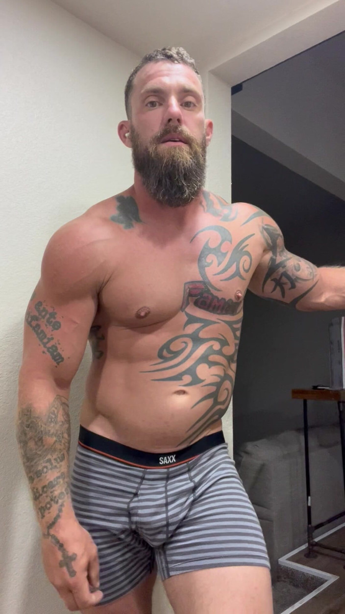 Viking solo: Tattooed Viking Flexes While Stroking for You