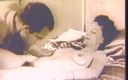 Vintage megastore: Антикварний трах вдома з дикою брюнеткою