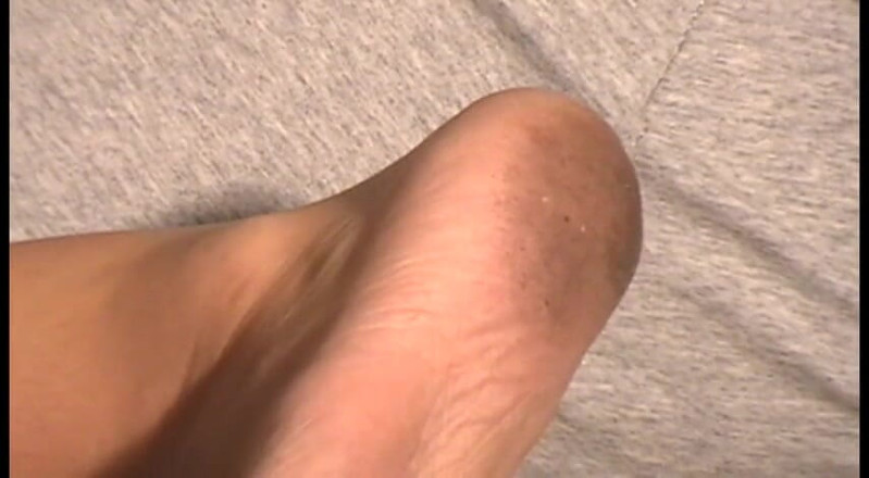 Foot Girls: I piedi sporchi che leccano dopo lo shopping