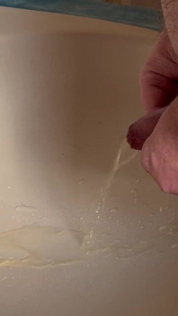 Pinkeln Ins Waschbecken Macht Spaß